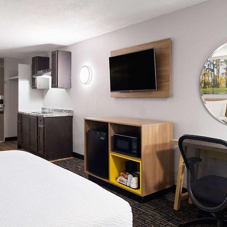 Days Inn By Wyndham Salisbury, Nc Екстериор снимка