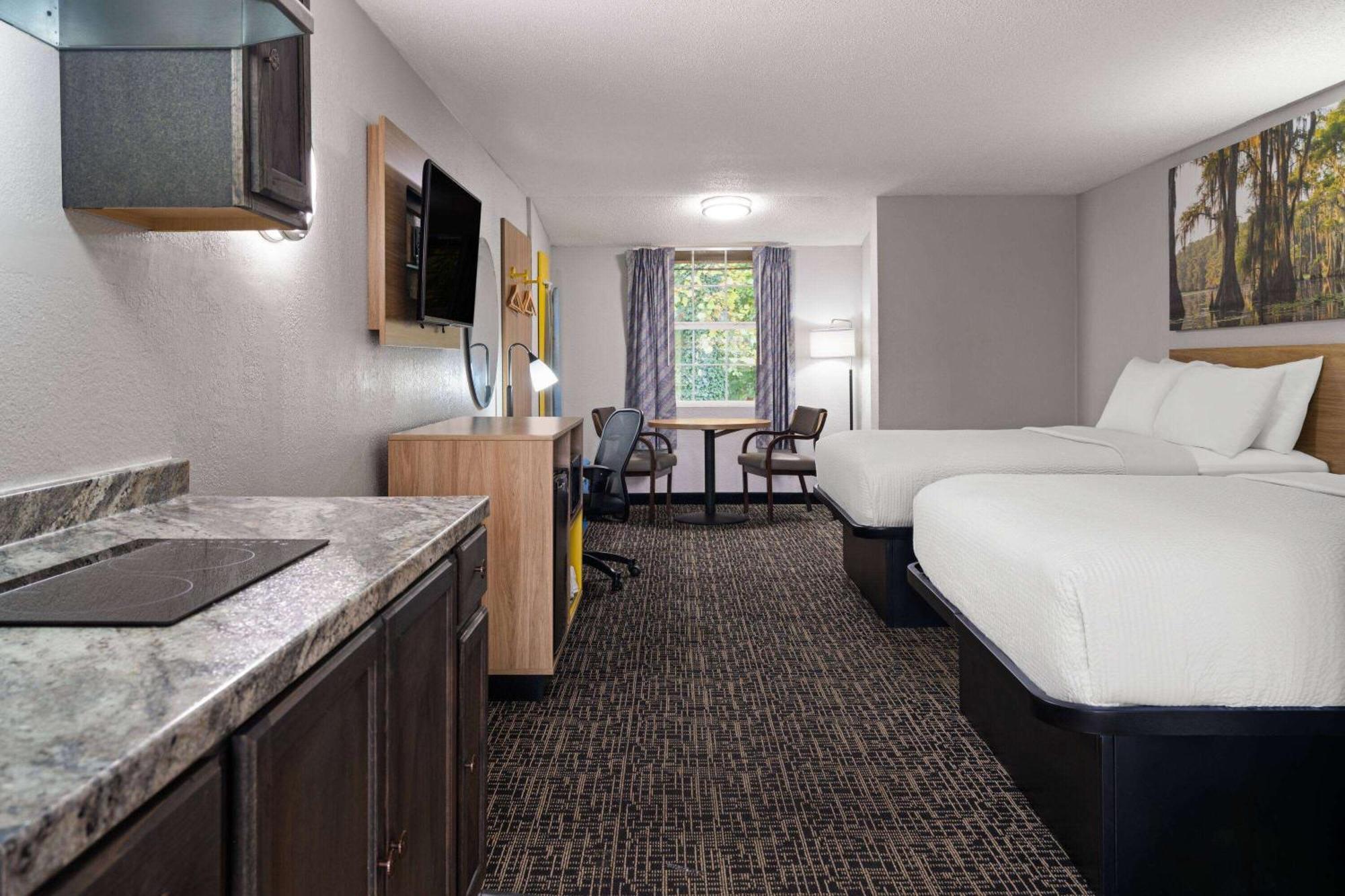 Days Inn By Wyndham Salisbury, Nc Екстериор снимка