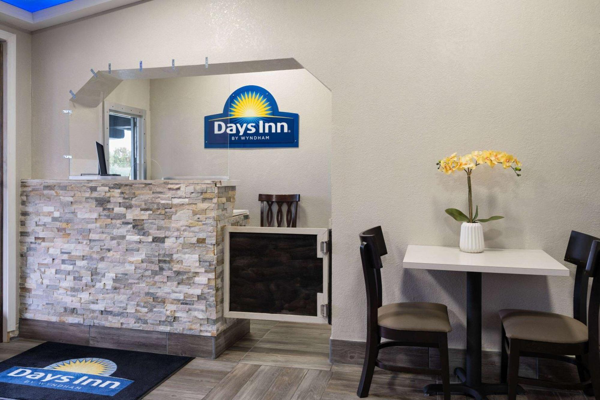 Days Inn By Wyndham Salisbury, Nc Екстериор снимка